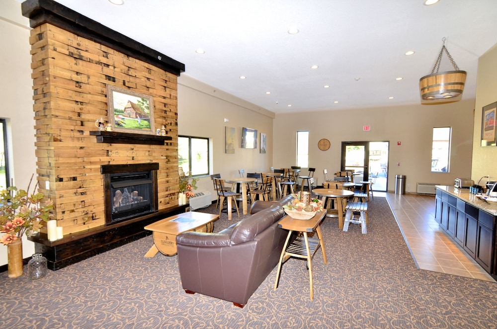 Cobblestone Inn & Suites Manning - photo 13