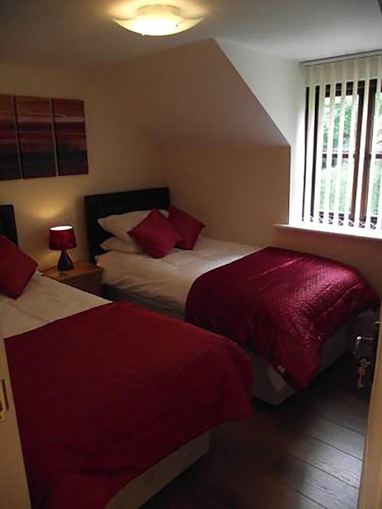 Carpenters Cottages — Chepstow — photo 4