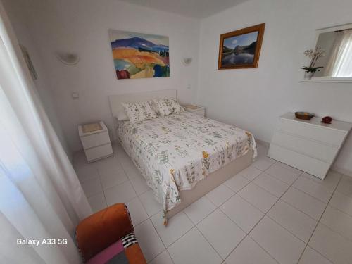 Coqueto apart en Las Coronas — 4-Star Luxury Hotel in Costa Teguise, Spain