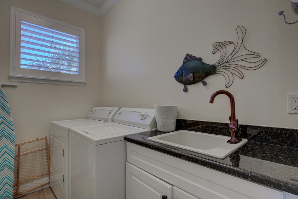 Anna Maria Island Beach Palace - photo 40