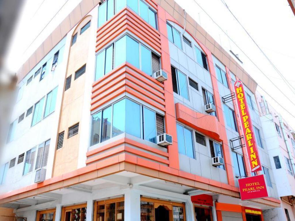 Hotel Pearl Inn in Mysore, India