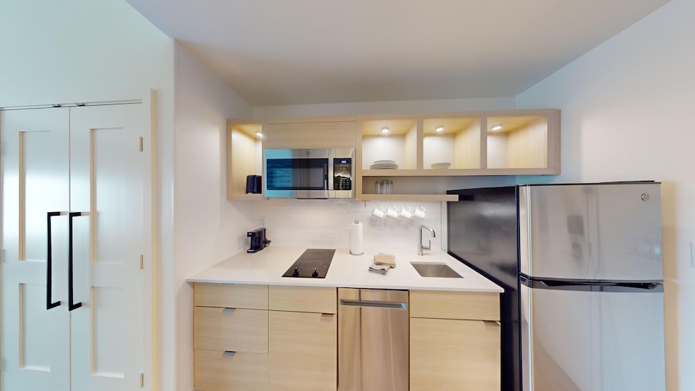 TownePlace Suites by Marriott Coeur d'Alene - photo 26