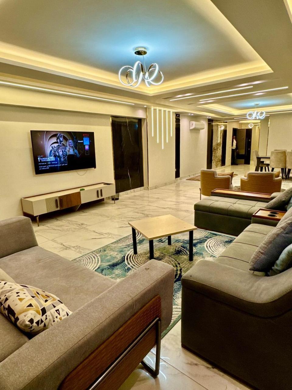 Stylish 3BR in Dokki Fully furnished & equipped — 4-Star Luxury Hotel in Cairo, Egypt