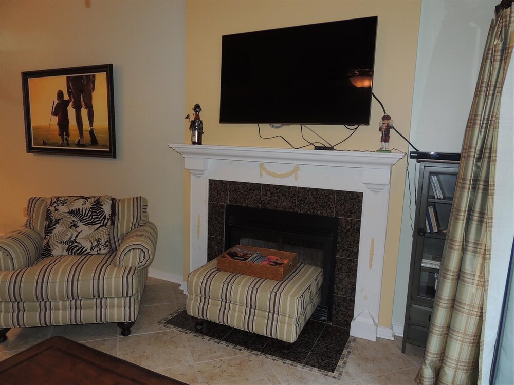 Kingston Residences Resort 1 and 2 Bedroom Villas - photo 15