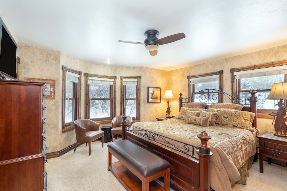 Bachman Village by Telluride Alpine Lodging - photo 2