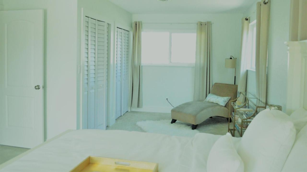 Private Heated Pool Resort Style Home Minutes From the Beach - photo 26
