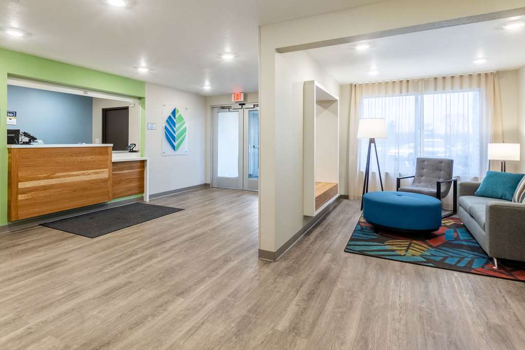 WoodSpring Suites Indianapolis Castleton - photo 8