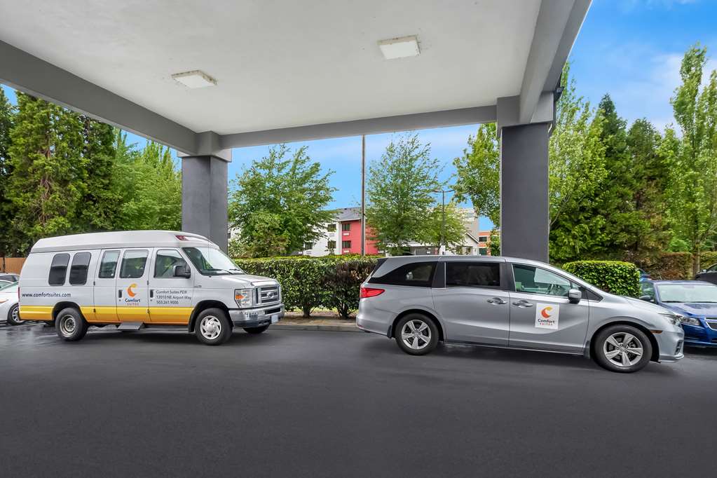 Comfort Suites Portland Airport - photo 42