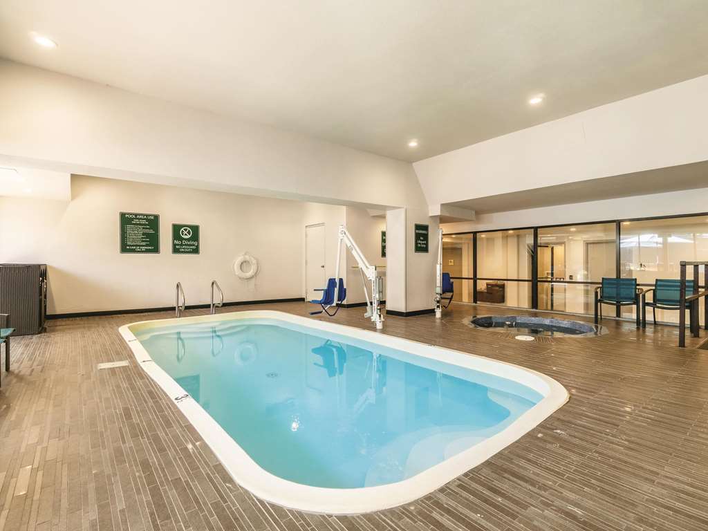 La Quinta Inn & Suites by Wyndham Glenwood Springs - photo 11
