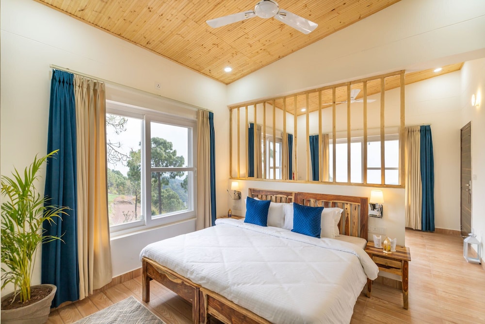 Stars and Windsongs in Nahan, India