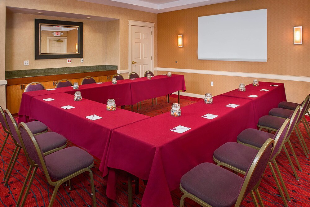 Residence Inn by Marriott Silver Spring - photo 23