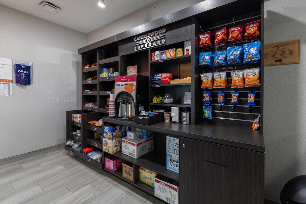 Candlewood Suites Knoxville Airport Alcoa by IHG - photo 50