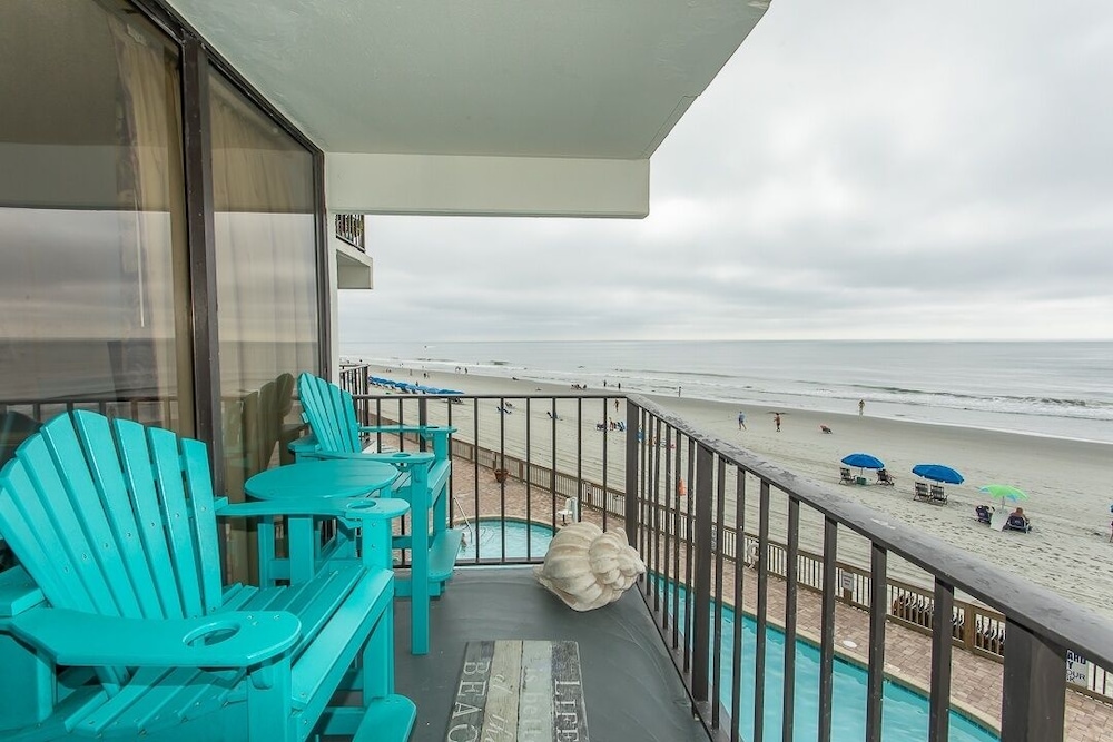 Royal Garden Resort 209 2 Bedroom Condo by RedAwning - photo 16