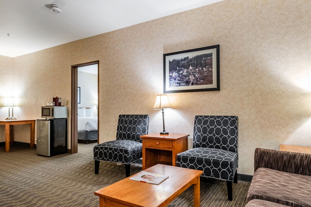 The INN at Gig Harbor - photo 22
