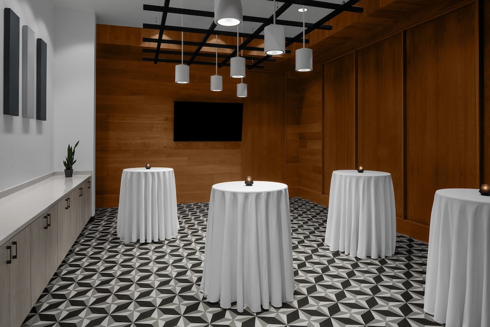 Renaissance Columbus Westerville Polaris Hotel - photo 6