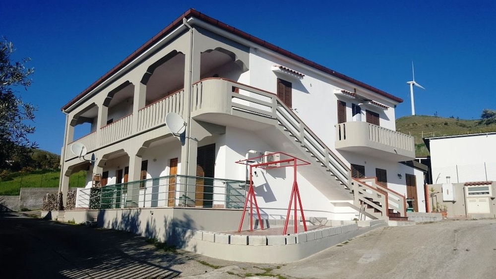 La Dimora Degli Artisti — 4-Star Luxury Hotel in Catanzaro, Italy