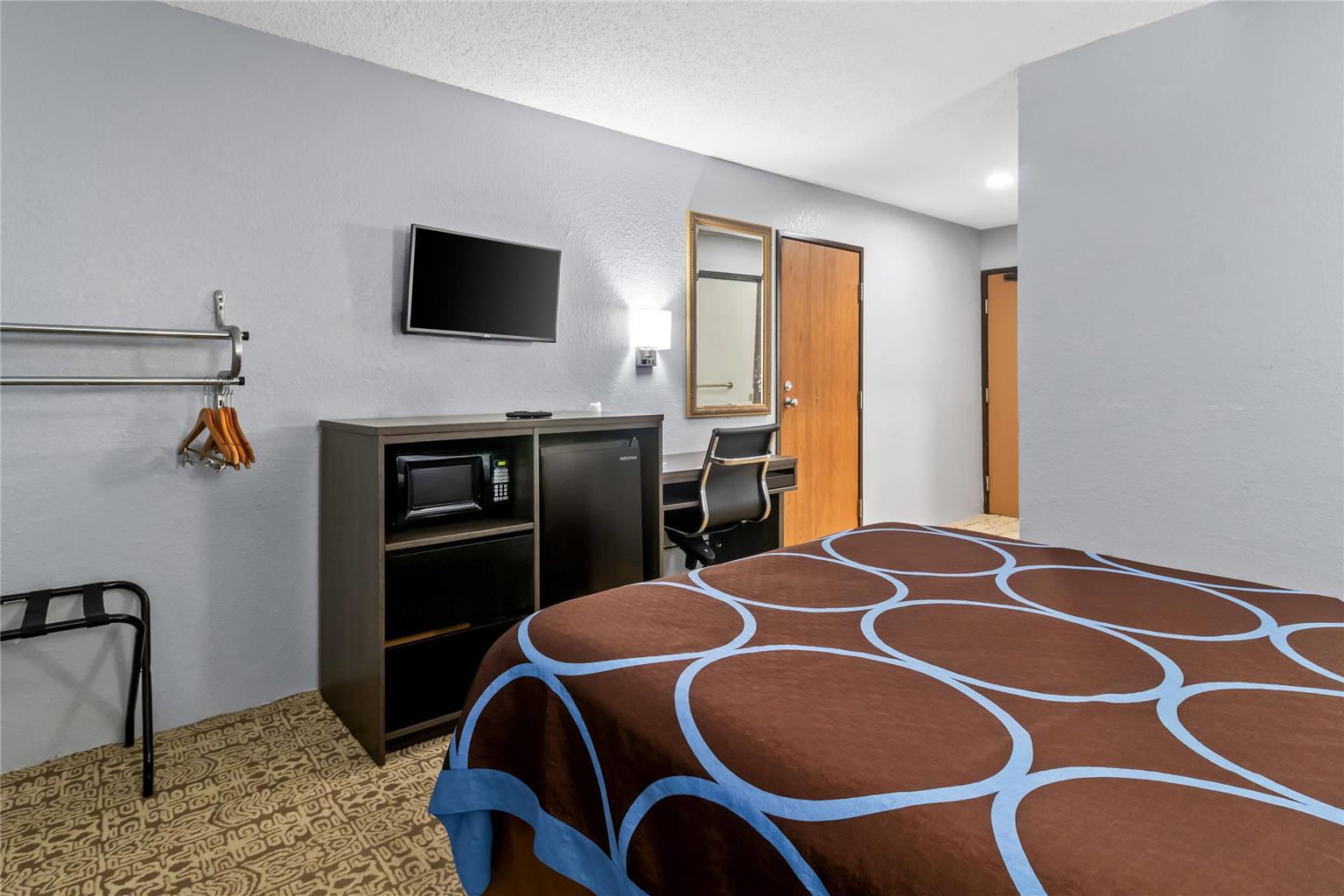 Rodeway Inn Delmont - photo 23