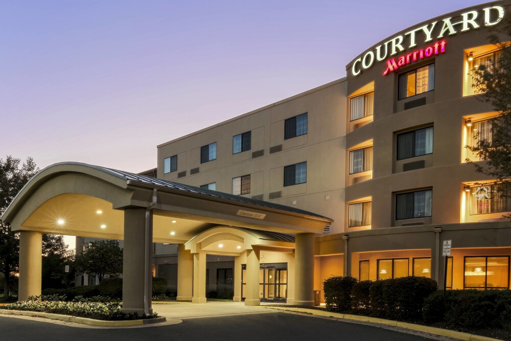 Courtyard by Marriott Potomac Mills Woodbridge - photo 31
