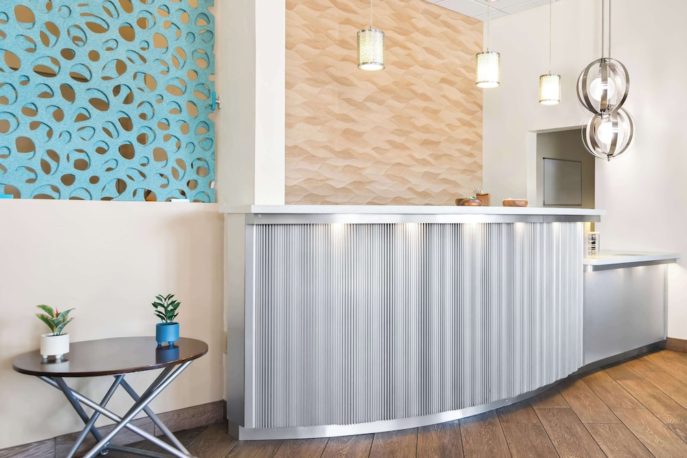 Best Western The Oasis at Joplin - photo 2