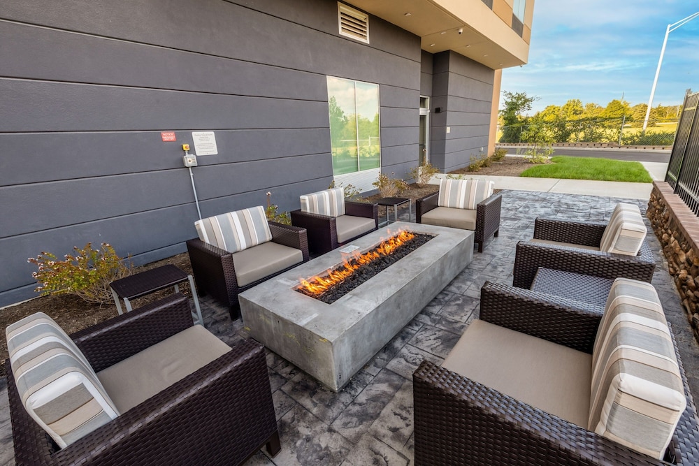 Fairfield by Marriott Inn & Suites Knoxville Clinton - photo 27