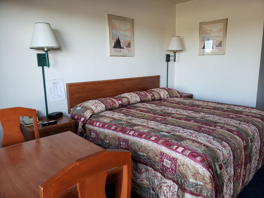 Oasis Inn & Suites — hotel in Fallon