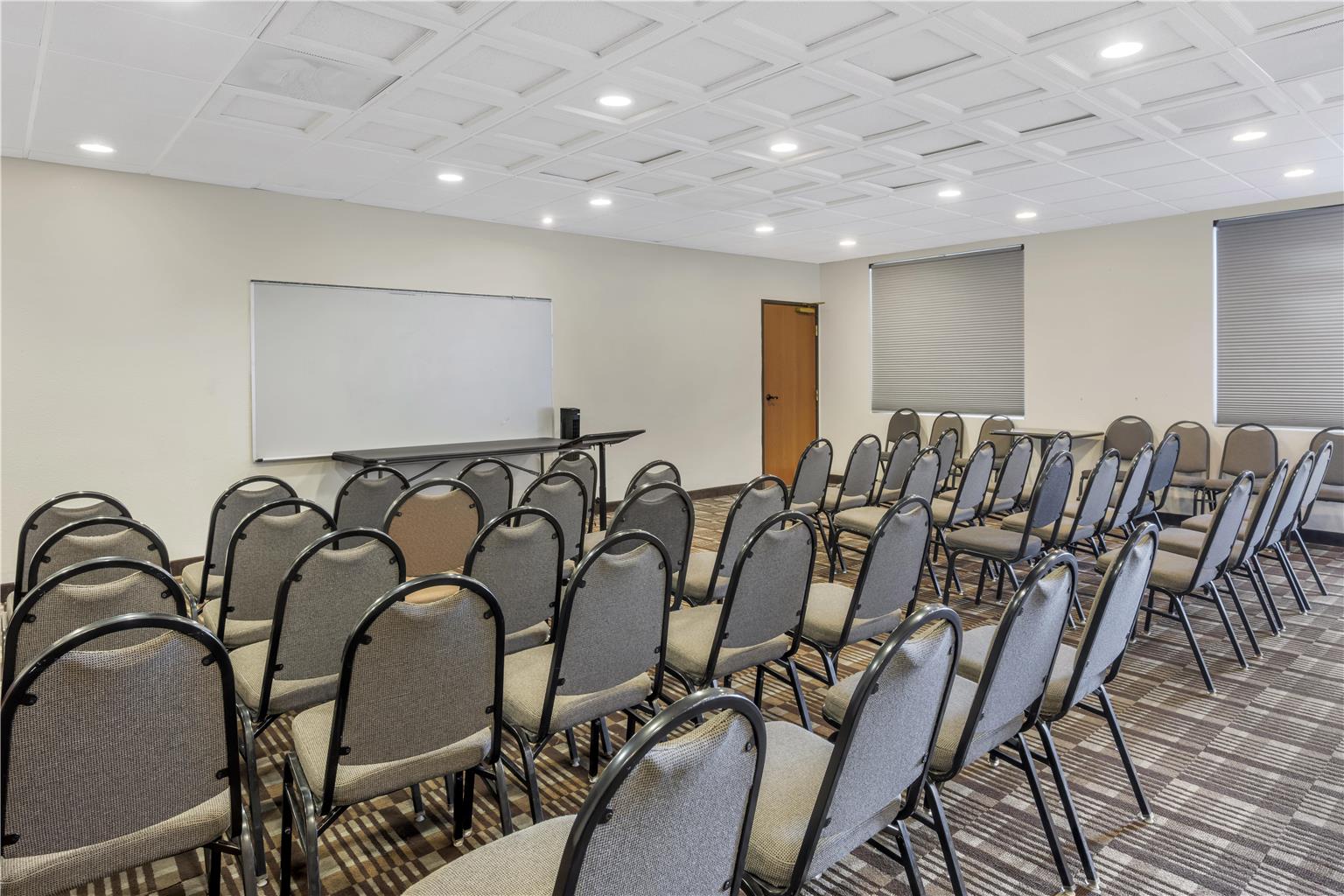 Best Western Columbus Airport - photo 49