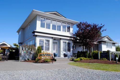 Corbett Guest House — 4-Star Luxury Hotel in Victoria, Canada
