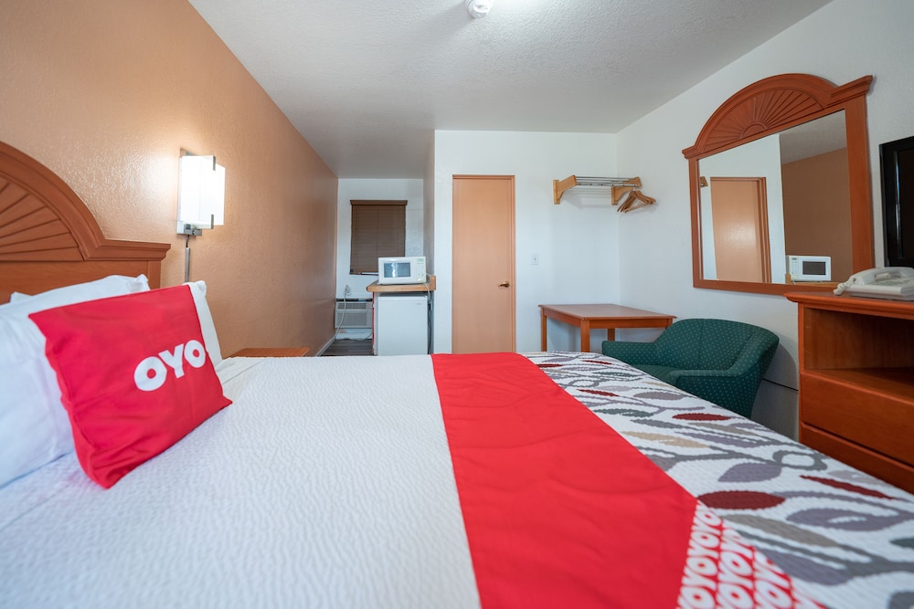 Budget Inn Madras - photo 12