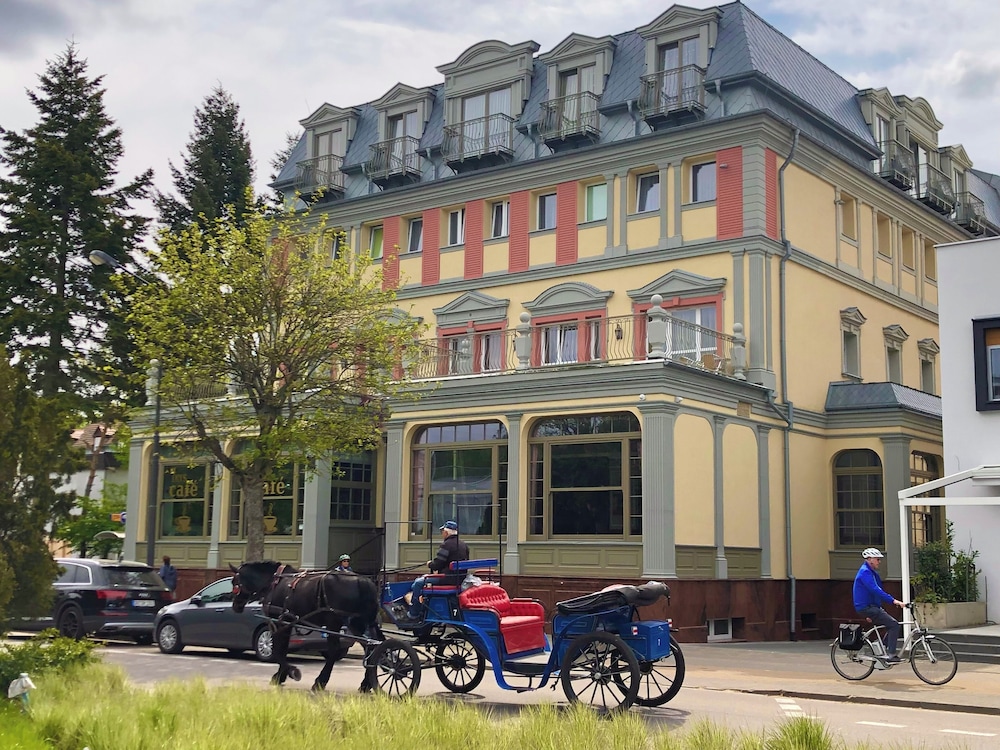 Irys Boutique Residence przy plaży — 4-Star Luxury Hotel in Swinoujscie, Poland