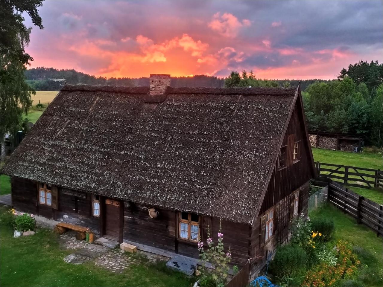 Kaszubska Zagroda — hotel in Lipusz