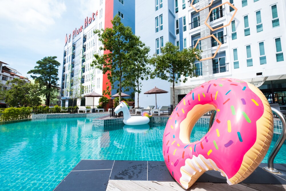 P Plus Hotel — Pattaya — photo 3