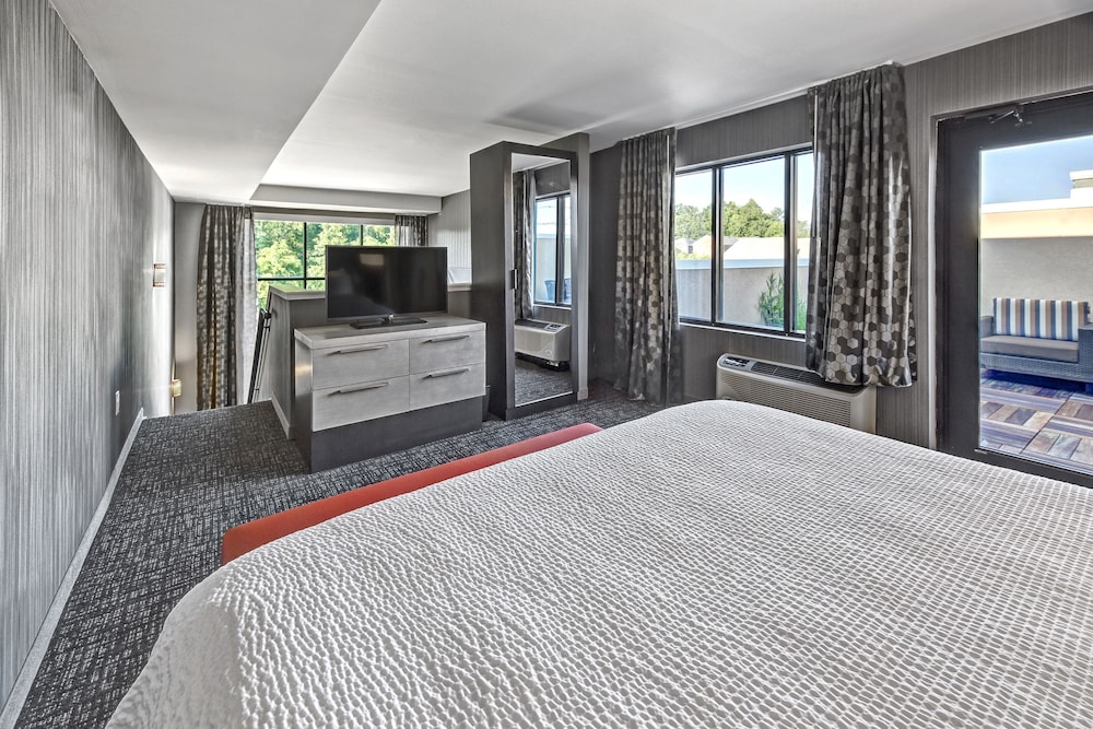 Courtyard by Marriott Oxford - photo 8