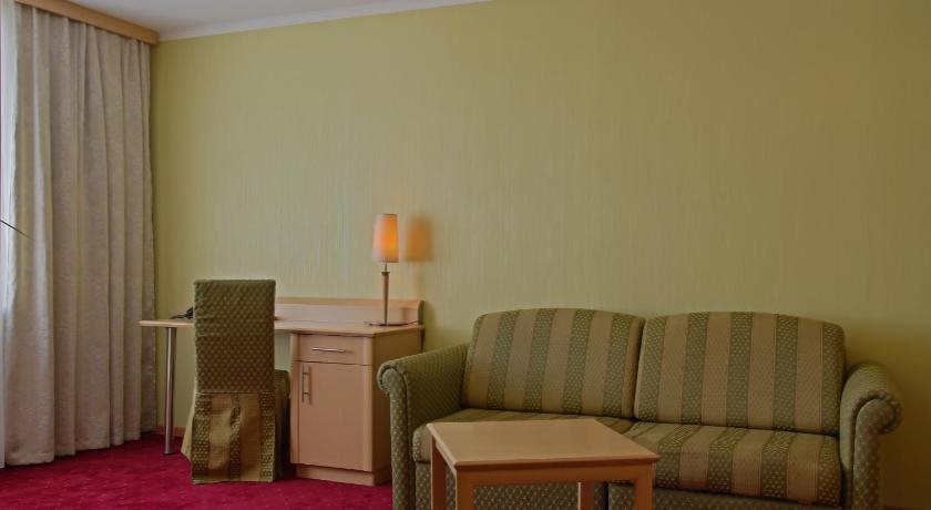 Hotel Dzemgi — Komsomolsk-On-Amur — photo 5