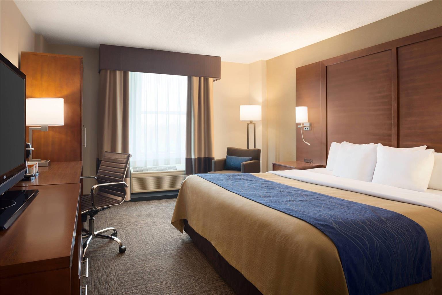 Comfort Inn & Suites Presidential Downtown Little Rock - photo 4