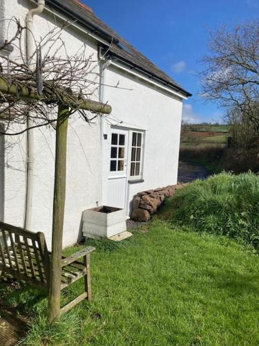 Rural Devon retreat in stunning Exe Valley. — 4-Star Luxury Hotel in Exeter, United Kingdom