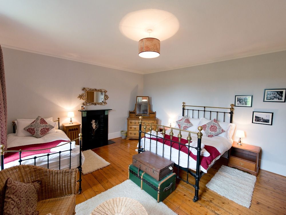 The Old Vicarage with hot tub & sauna in Hereford, United Kingdom