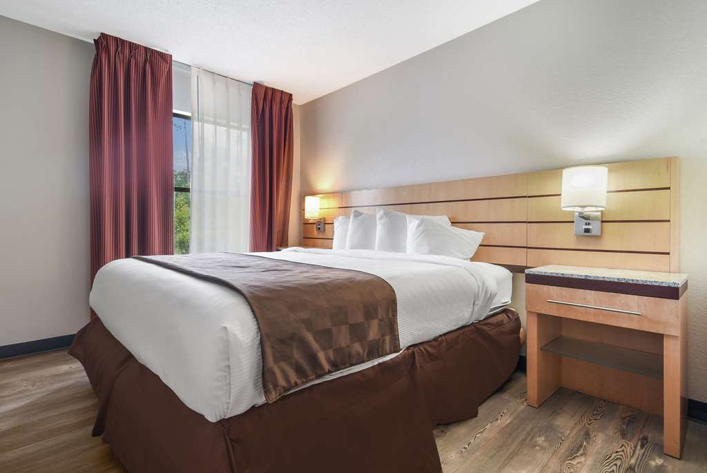 SureStay Plus Hotel by Best Western Tarboro - photo 12