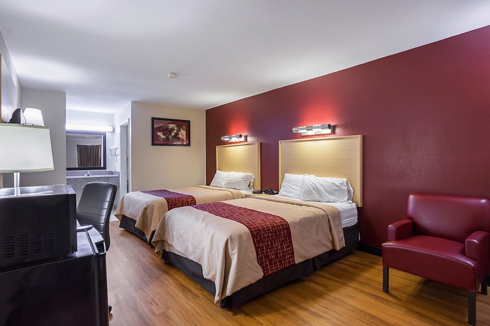 Red Roof Inn West Memphis AR - photo 10