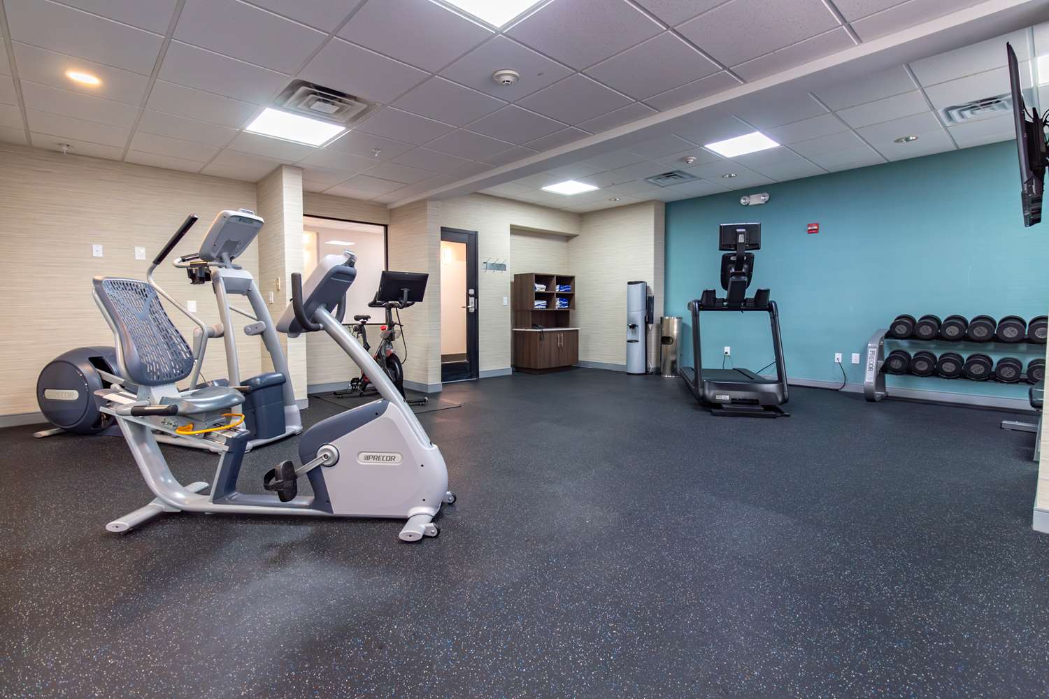 Hampton Inn & Suites Denton - photo 32