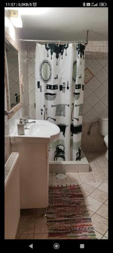 Vretti’s apartment — Kythira — photo 2