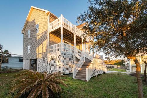 Cox Landing by Oak Island Accommodations - photo 43