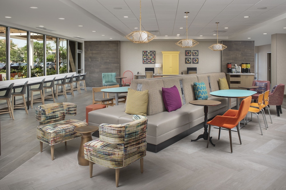 Home2 Suites by Hilton Miami Doral West Airport - photo 4