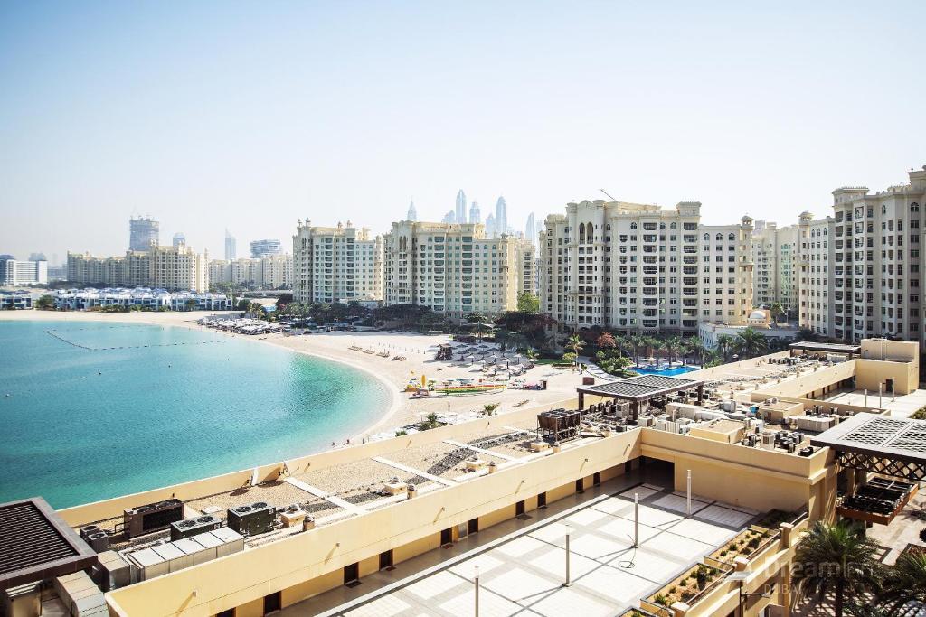 Kamoon 1 by Dream Inn Dubai — 5-Star Luxury Hotel in Dubai, United Arab Emirates