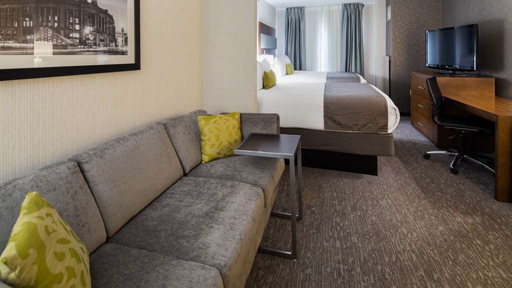 Best Western Plus Boston Hotel - photo 11