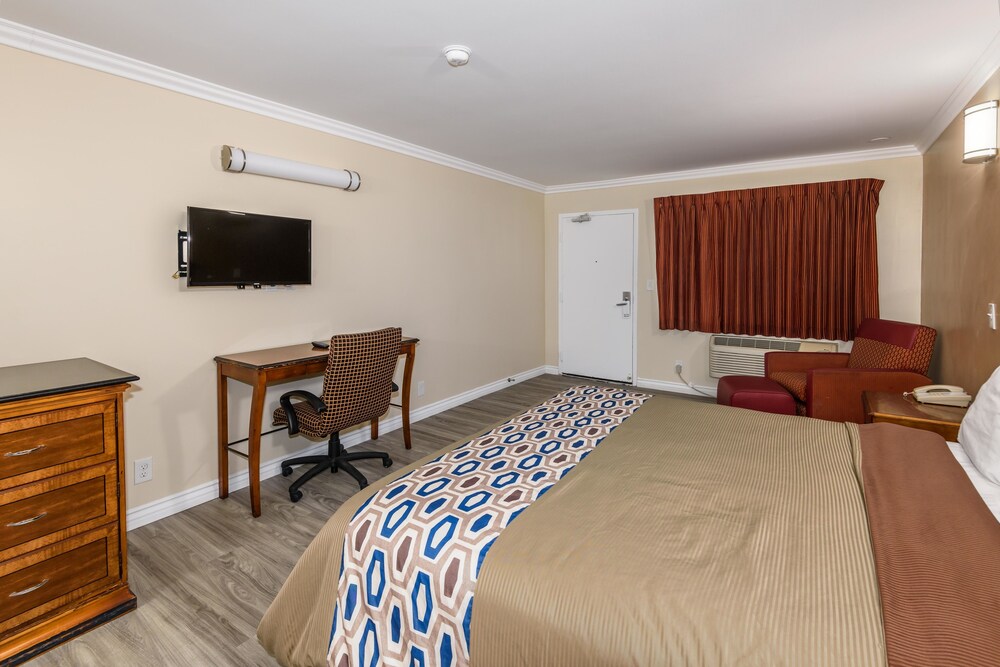 Sea Rock Inn Los Angeles - photo 5