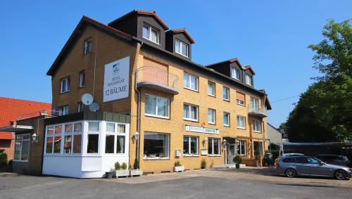 Hotel 12 BÄume