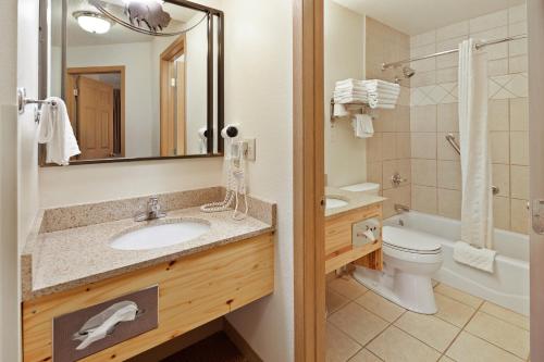 Black Hills Luxury Suites - photo 25
