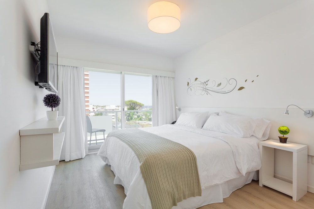 20 Hotel — Punta Del Este — photo 2