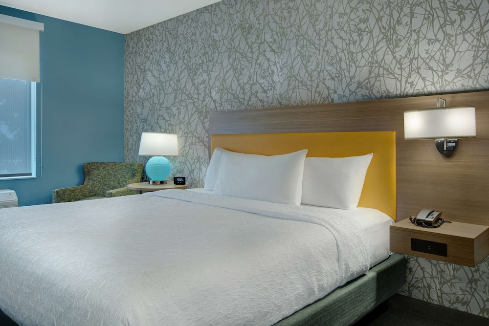 Home2 Suites by Hilton Grand Rapids Airport - photo 8