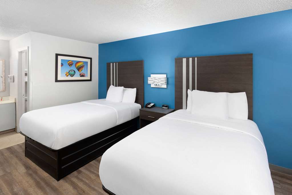 Baymont by Wyndham Selma - photo 12
